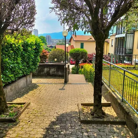 Maggiore Gardens Appartamento Intra